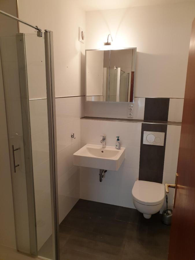Andinas Ferienwohnung In Ruhiger Lage Direkt Am Wald Wilnsdorf Exterior photo